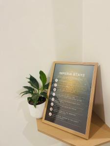 The Grand Palm Retreat with Skyline Suit in GIFT City, 2BHK, Luxurious, Pool, AC, Wifi