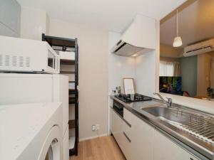 Corridor Marunouchi Park 102 コリドール丸の内パーク102