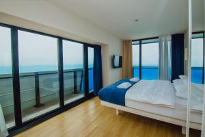Apartments Sea Tower