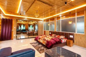 Forest Heaven Suite 1BHK by Homeyhuts