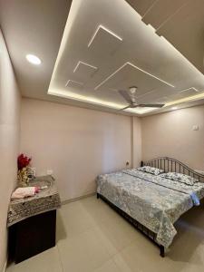 3bhk Comfortable Luxury Flat for business and family