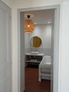 Apartment near Parc Vendôme