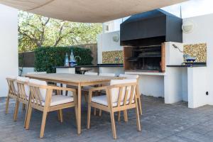 New Villa Noa 5 Bedrooms Private Ibiza Escape in Jesús