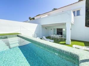 Alojamiento entero - Marbella con piscina privada