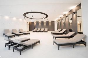 Hanza Tower PANORAMIC 20 SPA & Jacuzzi & Pool & Sauna