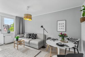Neue Wohnung - stylisch - citynah - mit Lift - Nähe DUS & Dortmund & Köln & Essen