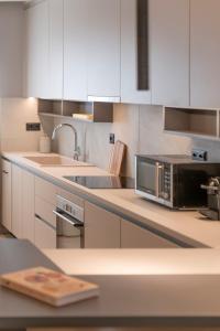 Athens Sunlight Residence 2BR Elinoroson by UPSTREET