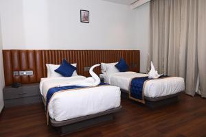 Golden Suites
