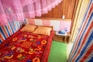 Mama Pham Homestay