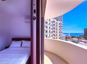 Luxury 2BR Sea View & Garage & Twin Towers Becici