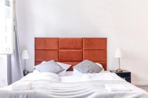 Vienna Meidling Center, Modern 1BR Apt with TV & WIFI