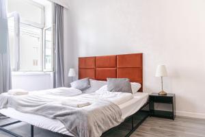 Vienna Meidling Center, Modern 1BR Apt with TV & WIFI
