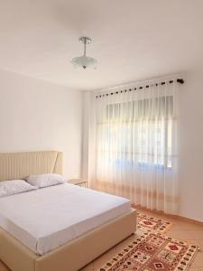 Eris Apartment, 2 minute walk to beach