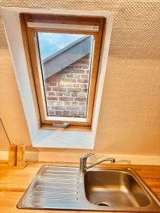 NEU Stilvolle Maisonette Wohnung direkt am Rhein Nähe Bonn