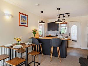 2 Bed in Bude oc-87225