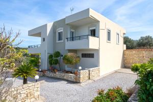 Villa Pantelis with private pool