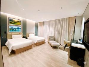 Four seasons Hotel 四季花园国际酒店