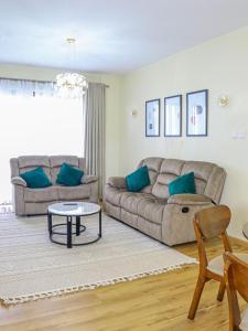 Stylish 2-Bedroom Apartment at Garden City Mall