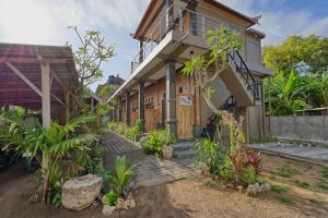 Rayes Guest House