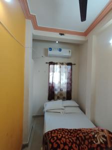 Naivaidya Guest House