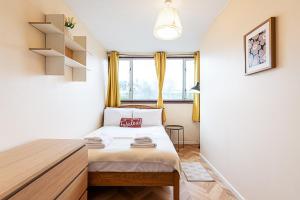London Home with Garden Near Richmond Park