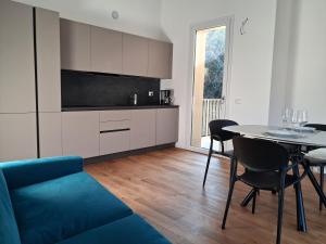 Casa Relax Ihr stilvoller Rückzugsort in Bogliaco zwischen Golf und Yachtclub mit TG Stellplatz