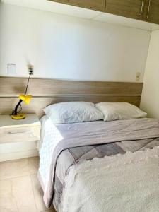 Apt 02 - Apartamento inteiro perto Aeroporto e Senai