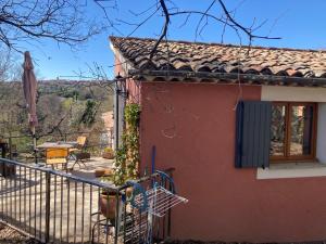 Appartement dans un cadre verdoyant