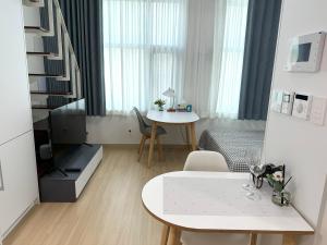 Dongdaemun Myeongdong DDP New loft Double Bed Room 5Mins to subway Station