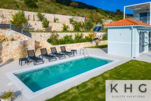 Two villas Golden sun villas with private pools near Skala village