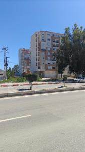 Appartement f2 bejaia centre ville birslam