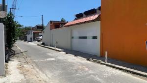 House with Jacuzzi in Juquehy for 12, 400 meters from the beach