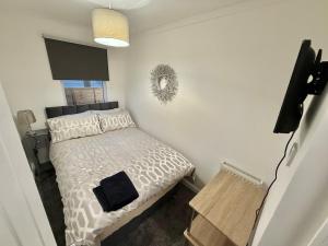 7-bed Compact Chalet Near Glasgow Sleeps up to 14 - Maryville Caravan Site Uddingston, Glasgow