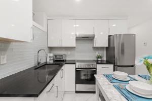 New and Modern 2 Bedrooom Basement