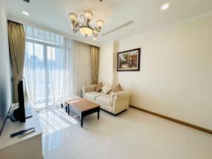 Landmark Skyline Suite - Vinhomes