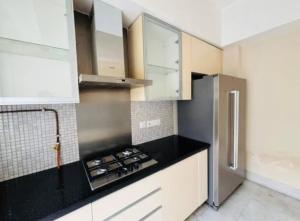 Luxurious 2-Bedroom Apartment with Shared Pool in Gurugram