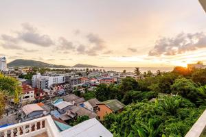 Renovated Sea View Apartment Near Patong Beach