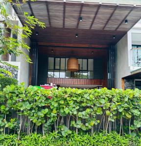 Stylish Sea View Apartment Near Nai Harn Gym Pool