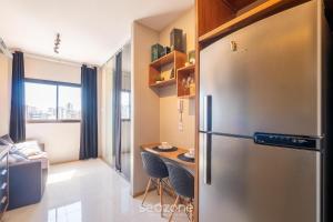 Aptos completos em prédio c piscina e academia a 500m da Praia em Salvador- HPAs