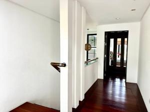 Large 4BR Villa Private Pool Parking | Large Group