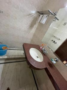 2bhk in Green Park, Serviced Apartment , AIIMS