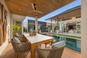 Luxury 4Br Rua Pool Villa Botanica Prestige