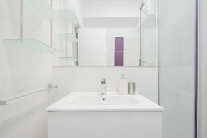 La Dolce Stay - central