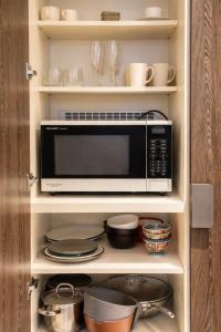 Puddings Home Stunning City Views Luxury 3BR Box Hill Skyone