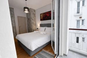 J&N Exclusive living by ΜΡS