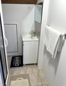 Sea & Mountain View Lombo de Cima House BBQ & Wifi