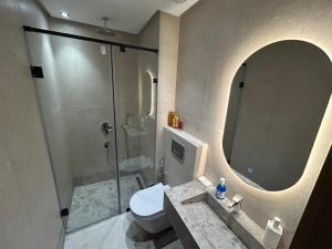 Peaceful, Luxurious, and Elegant Haven Terrace & Parking