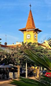 Appartement privé à 50 m de la mer, résidence avec piscine