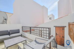 Casa Algarvia by MTPhomes