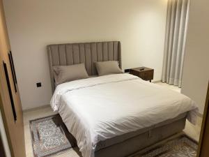 Peaceful, Luxurious, and Elegant Haven Terrace & Parking